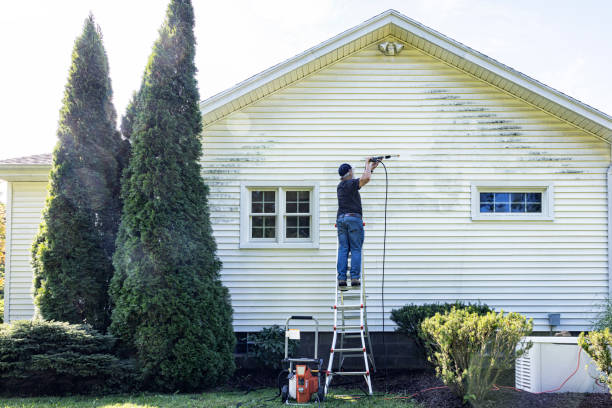 Best Animal Enclosure Cleaning  in Dunnigan, CA